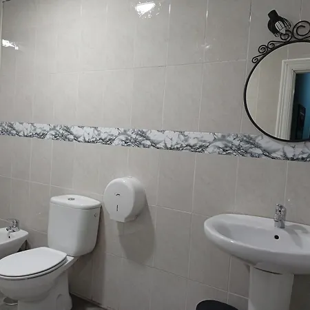 Hospedaje Don Pelayo Gijón Room photo