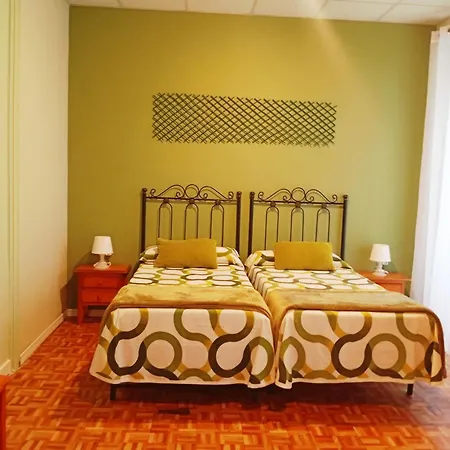 Hospedaje Don Pelayo Gijón Room photo