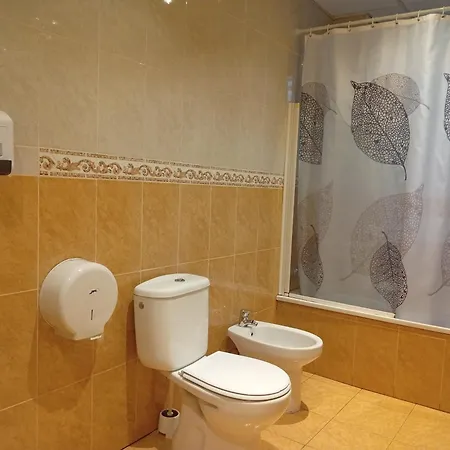 Hospedaje Don Pelayo Gijón Room photo